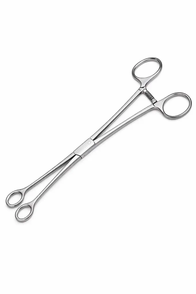 Pinzas Foerster sobre fondo blanco.webp