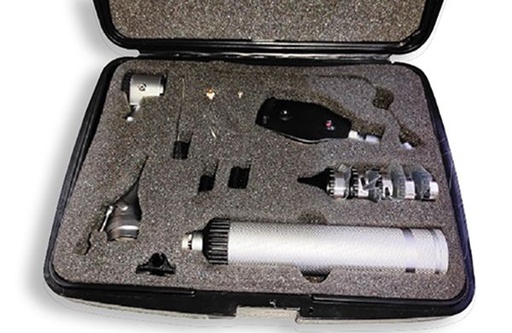 [FMO-008-8800] Set otoscopio/oftalmoscopio luz convencional
